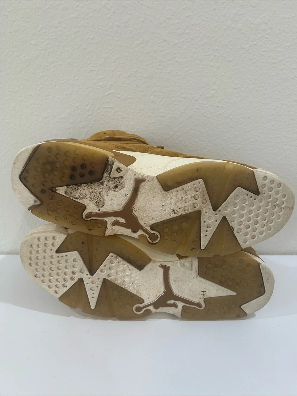 Air Jordan 6 Retro “Wheat” Golden Harvest Suede High-Top Sneakers, Men’s Size 13